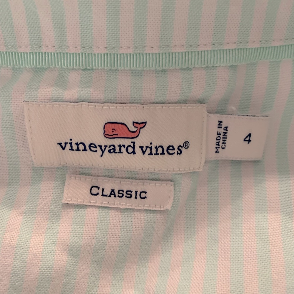 Ladies Vineyard Vines Classic Button Down